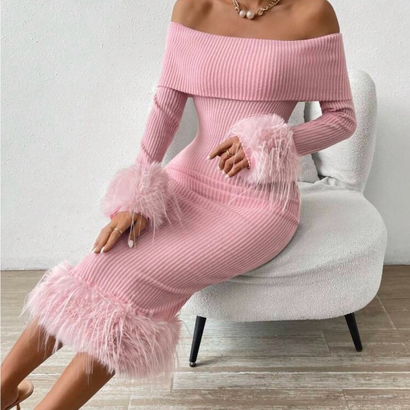 Fuzzy sleeves off shoulder dress - Picture 5 of 5